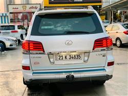 Lexus LX